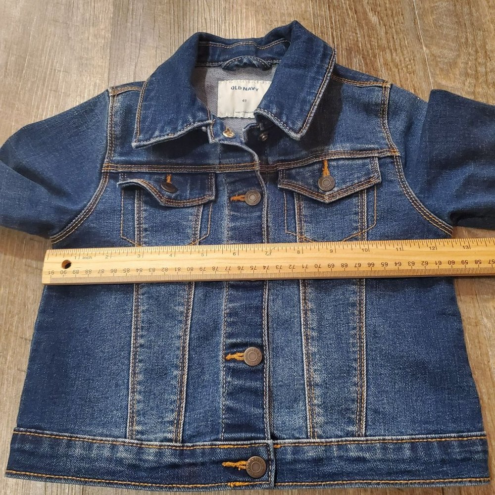 OLD NAVY 4T GIRLS JEAN JACKET BUTTON CLOSURE NEVER WORN NO TAGS BLUE - Picture 4 of 6